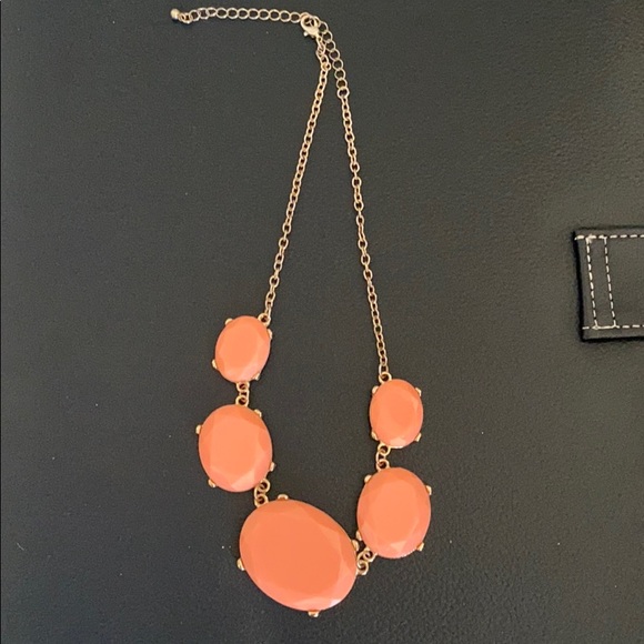 Pink and gold statement necklace - Picture 1 of 2